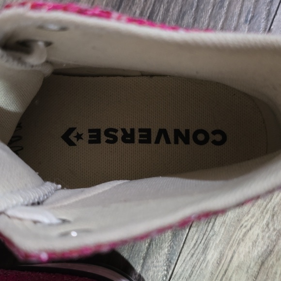 Chuck Taylor All Star Glitter Sneakers - Picture 6 of 8